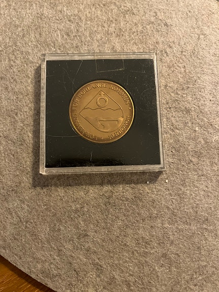 Product image 1 of 3