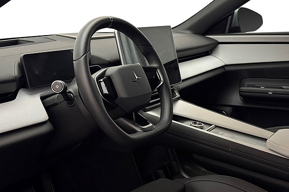 Polestar 4 13 of 30