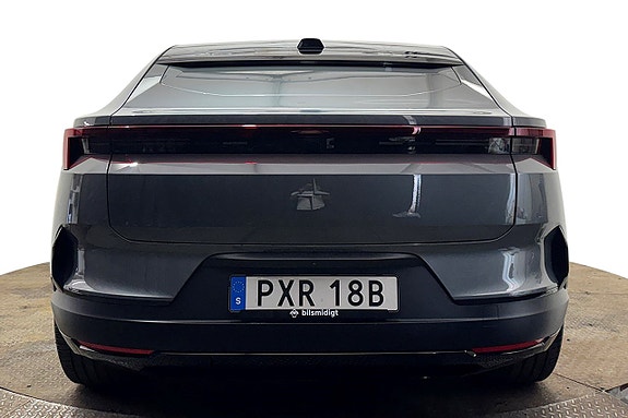 Polestar 4 6 of 30
