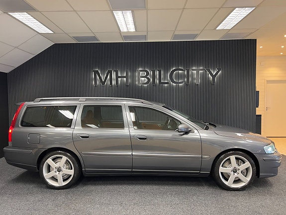 Volvo V70 6 of 18