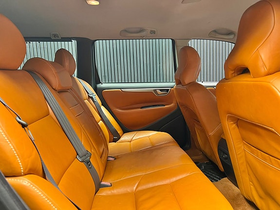 Volvo V70 14 of 18