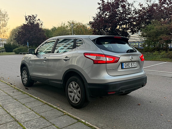 Nissan Qashqai 3 of 9