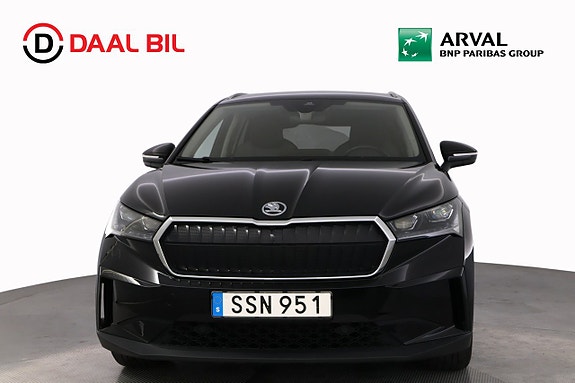 Skoda Enyaq 2 of 27