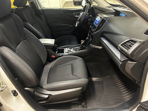 Subaru Forester 25 of 25