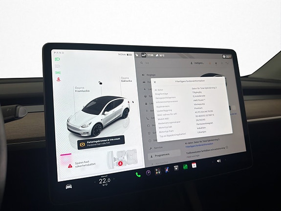 Tesla Model Y 20 of 30