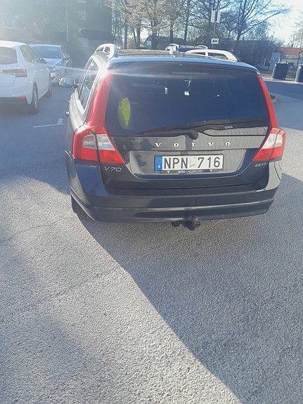 Volvo V70 5 of 13