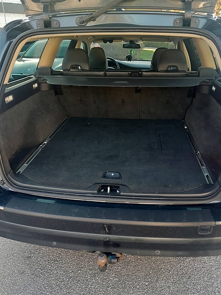 Volvo V70 13 of 13