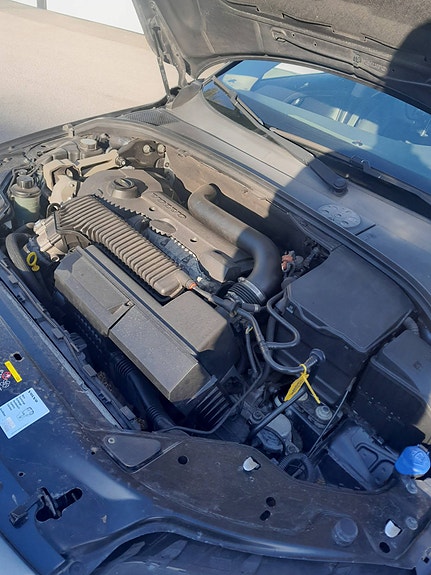 Volvo V70 12 of 13