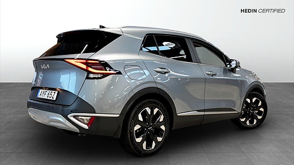Kia Sportage 2 of 18
