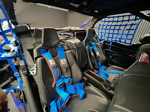 Can-Am Maverick X3 1000R Turbo 4-Sits"Extreme Race 30 of 30