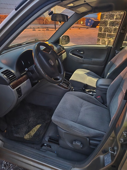 Suzuki Grand Vitara 4 of 4