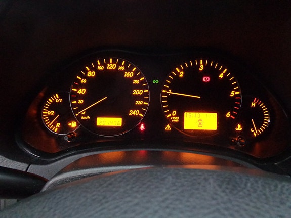 Toyota Avensis 23 of 30