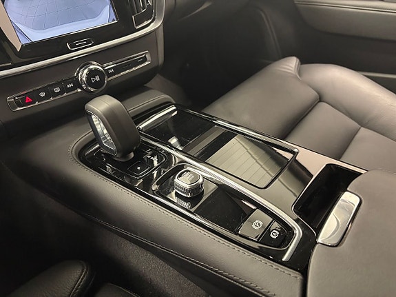 Volvo V90 14 of 22