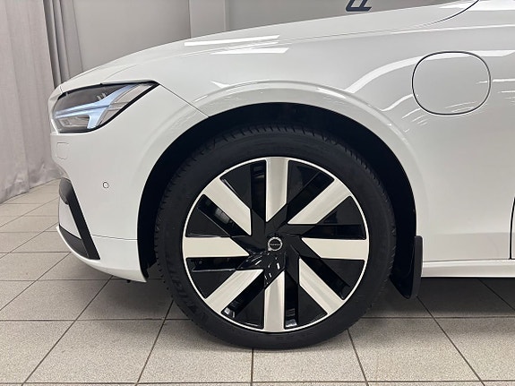 Volvo V90 21 of 22