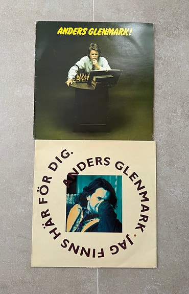 Product image 1 of 2