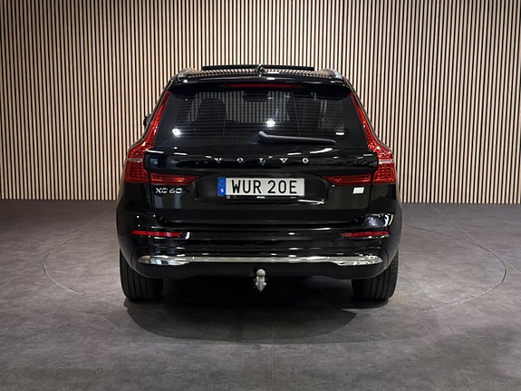 Volvo XC60 5 of 30