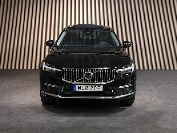Volvo XC60 9 of 30