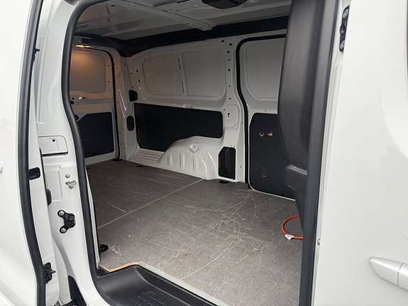 Toyota Proace 4 of 25
