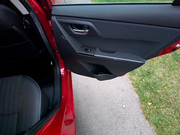 Toyota Auris 21 of 24