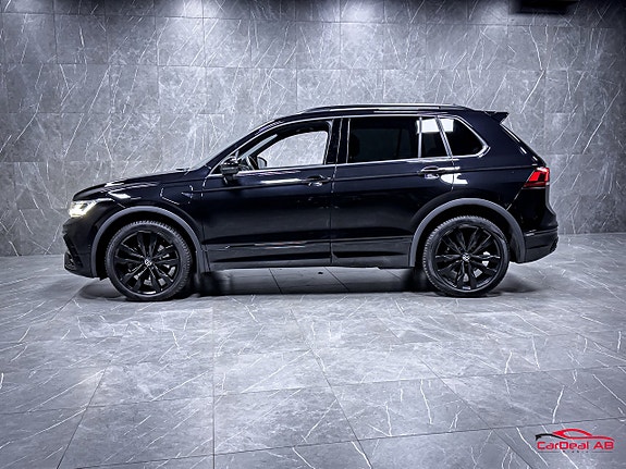 Volkswagen Tiguan 4 of 29