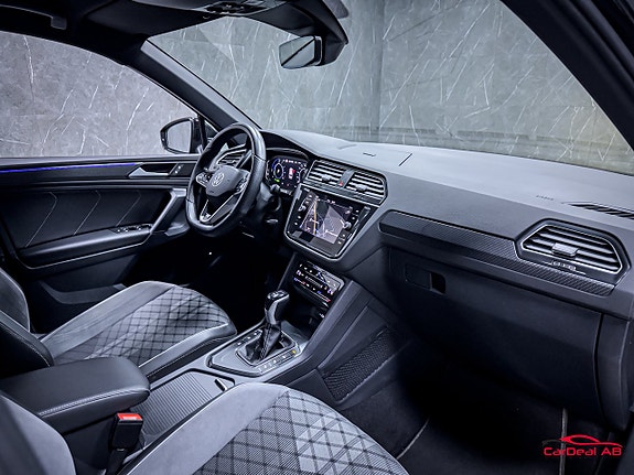 Volkswagen Tiguan 14 of 29