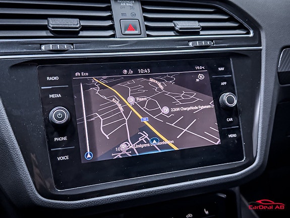 Volkswagen Tiguan 24 of 29