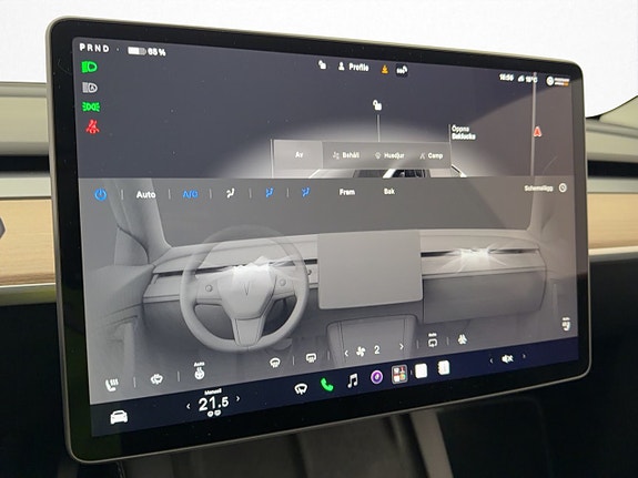 Tesla Model Y 18 of 30