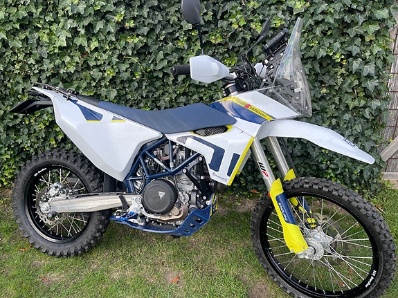 Husqvarna 701 Enduro 2 of 4