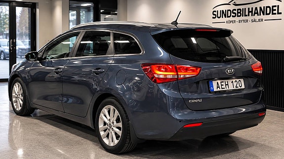 Kia Ceed 3 of 12