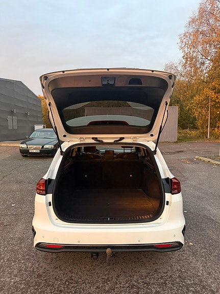 Kia Ceed 10 of 23