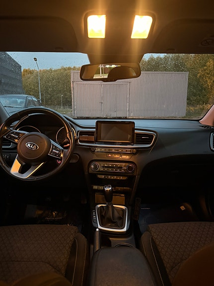 Kia Ceed 18 of 23