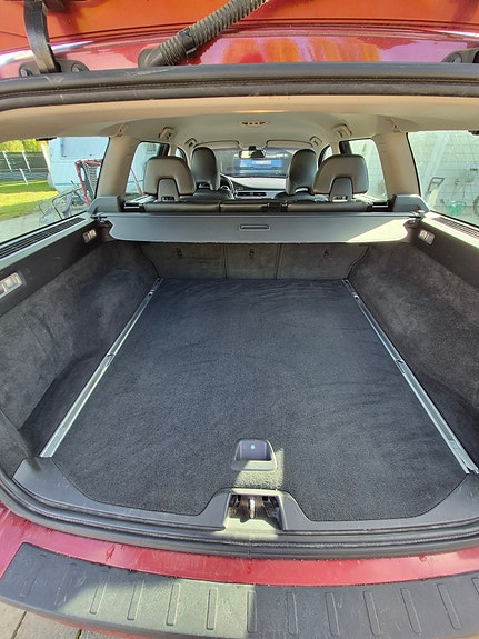 Volvo V70 8 of 9
