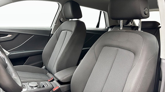Audi Q2 9 of 15