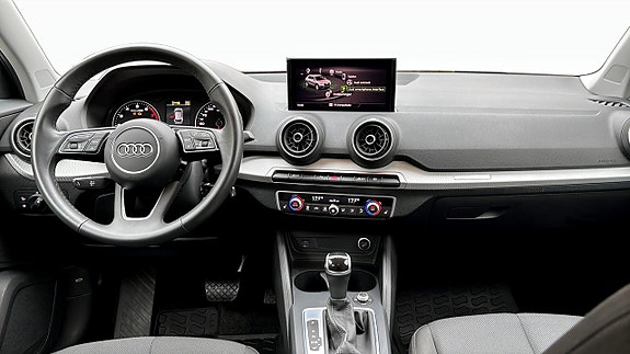 Audi Q2 12 of 15