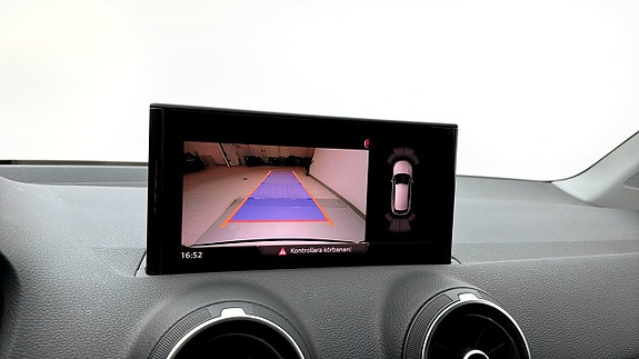 Audi Q2 14 of 15