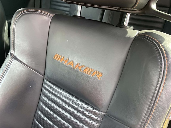 Dodge Challenger 8 of 10