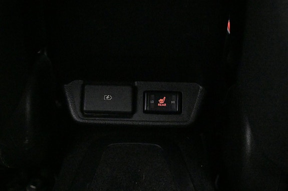 Nissan Leaf 24 of 27