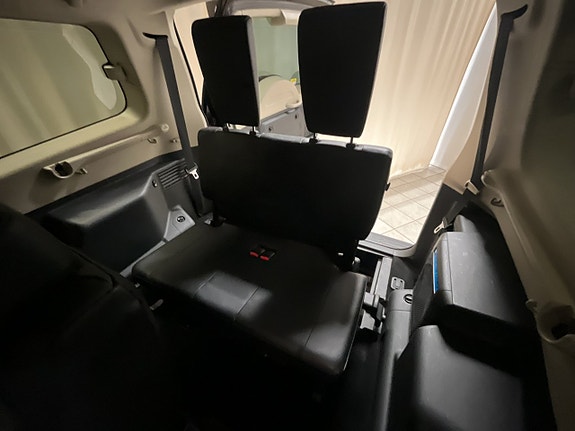 MITSUBISHI PAJERO 3.2DI-D 200CH 4WD - BVA - BUSINESS - ATTELAGE - 7 PLACES - CAMÉRA DE RECUL - SELLERIE CUIR