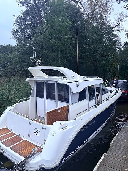 Aquador 25c l bogpropeller & ankarspel l 11 of 11