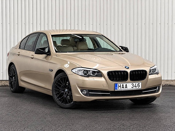 BMW 523i