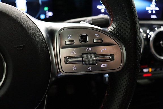 Mercedes-Benz A200 17 of 25