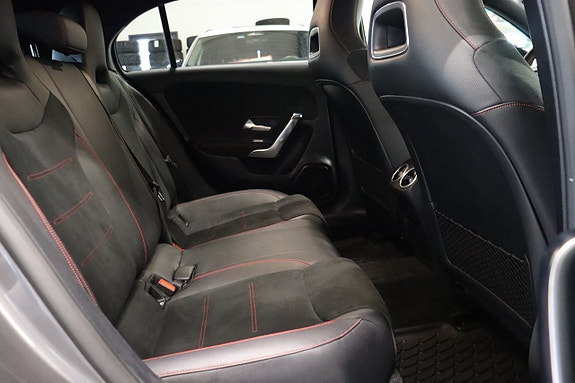 Mercedes-Benz A200 12 of 25