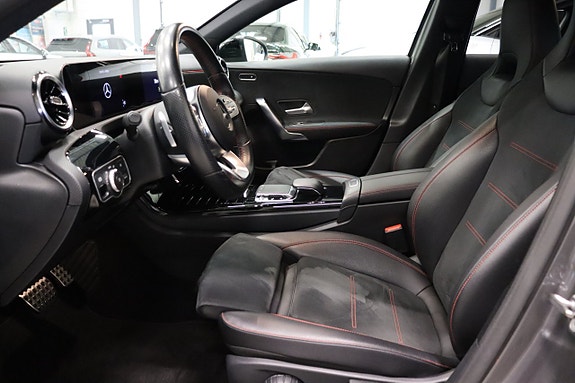 Mercedes-Benz A200 9 of 25