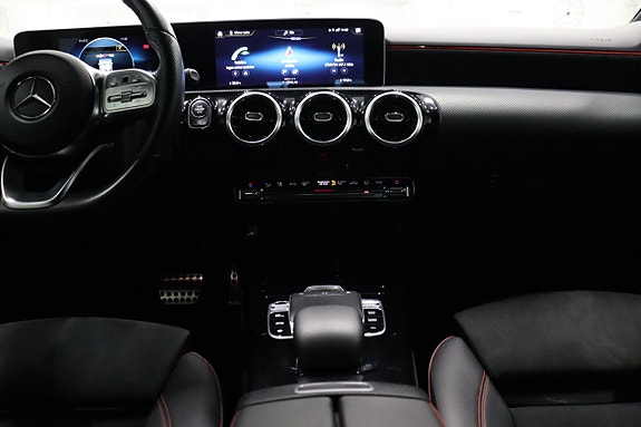 Mercedes-Benz A200 15 of 25