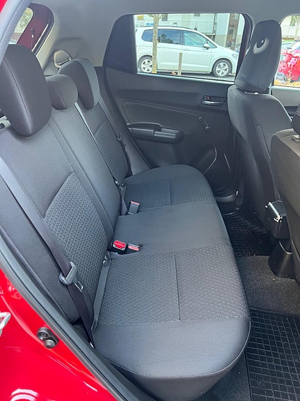 Suzuki Swift 7 of 11
