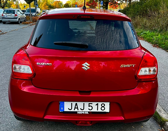 Suzuki Swift 5 of 11