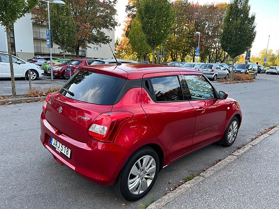 Suzuki Swift 2 of 11