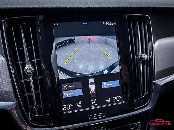 Volvo V90 23 of 28