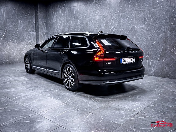 Volvo V90 5 of 28