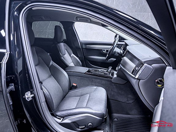 Volvo V90 15 of 28